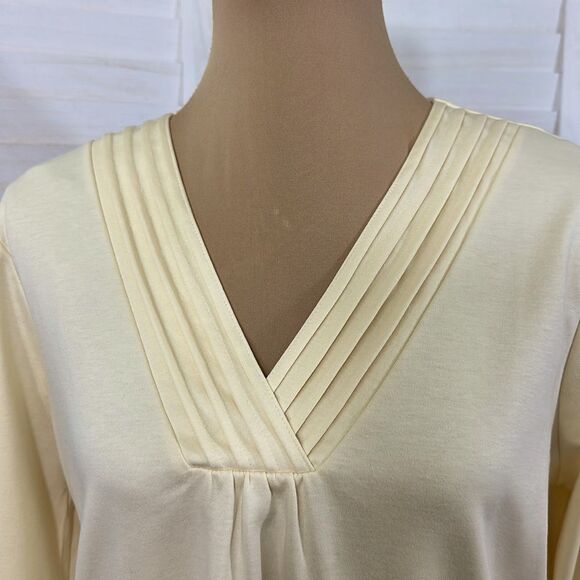 L.L. Bean Top Size Large Supima Cotton Yellow NWOT - Picture 3 of 11